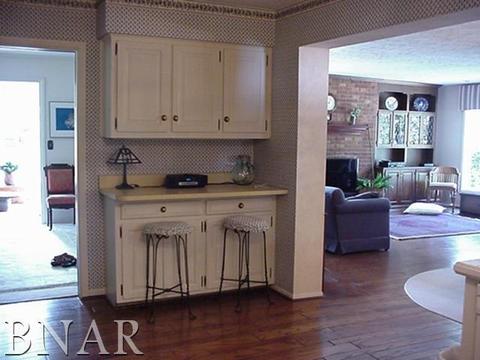 5 Kent Dr, Normal, IL 61761 photo 27
