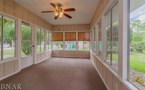105 S Blair Dr, Normal, IL 61761 photo 8