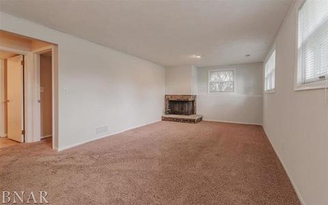 105 S Blair Dr, Normal, IL 61761 photo 14