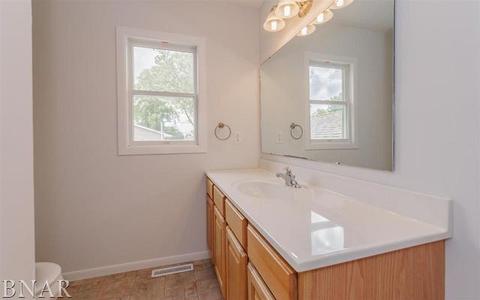 105 S Blair Dr, Normal, IL 61761 photo 13