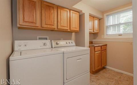 105 S Blair Dr, Normal, IL 61761 photo 16