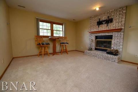 405 Stanhope Ln, Normal, IL 61761 photo 13