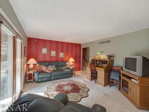 1203 Spear, Normal, IL 61761 photo 12