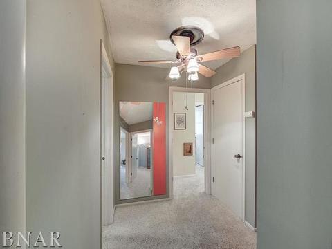 1203 Spear, Normal, IL 61761 photo 30