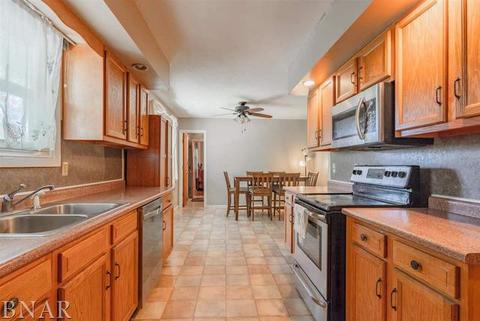 202 Arlington, Normal, IL 61761 photo 15