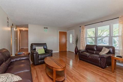 202 Arlington, Normal, IL 61761 photo 4