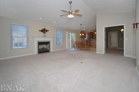 1196 Lynx Ln, Normal, IL 61761 photo 4