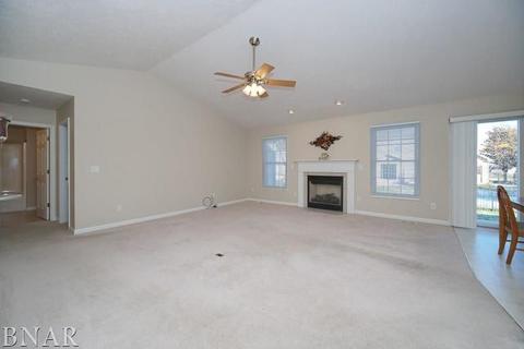 1196 Lynx Ln, Normal, IL 61761 photo 3