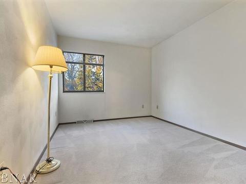 1310 Kingsridge #A, Normal, IL 61761 photo 21