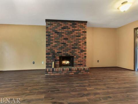 1310 Kingsridge #A, Normal, IL 61761 photo 12