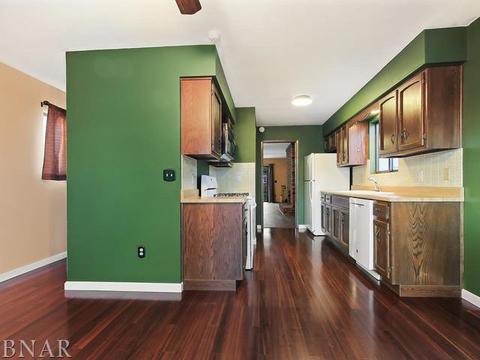 1310 Kingsridge #A, Normal, IL 61761 photo 14