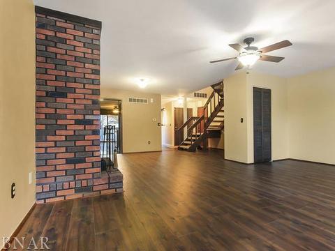 1310 Kingsridge #A, Normal, IL 61761 photo 3