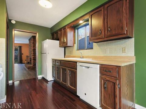 1310 Kingsridge #A, Normal, IL 61761 photo 4