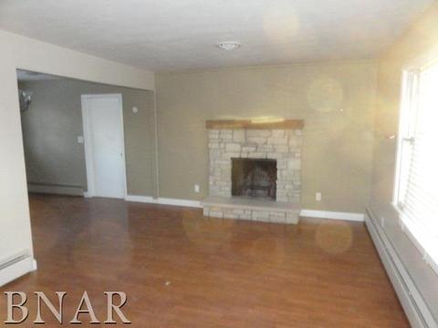 304 Belview Ave, Normal, IL 61761 photo 7