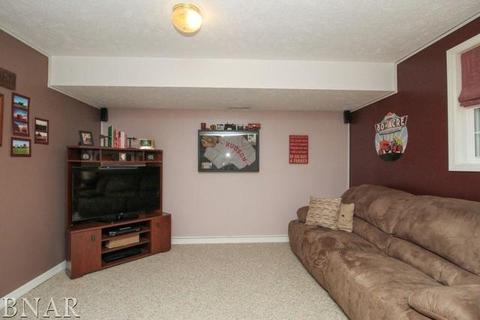 1202 N School, Normal, IL 61761 photo 31