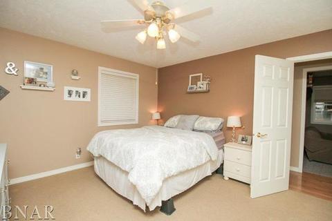 1202 N School, Normal, IL 61761 photo 17