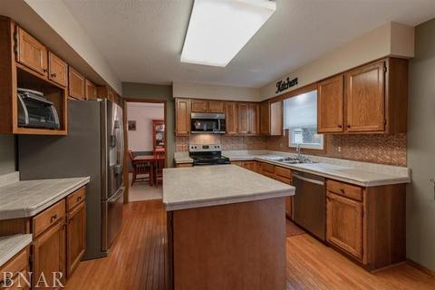 1408 Dover Rd, Bloomington, IL 61704 photo 16