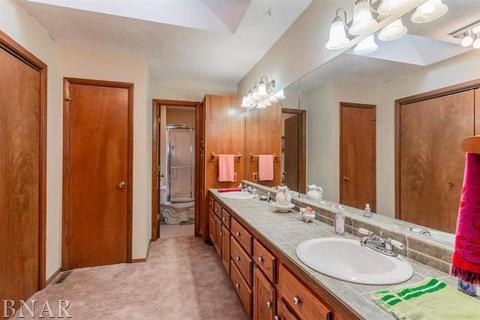 1408 Dover Rd, Bloomington, IL 61704 photo 38