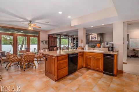 25093 Eagle Pointe, Hudson, IL 61748 photo 27