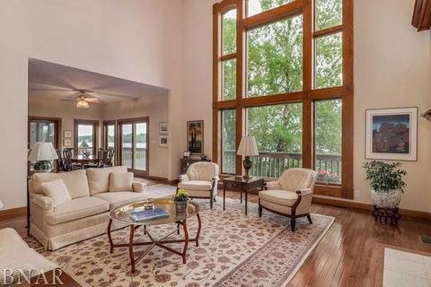 25093 Eagle Pointe, Hudson, IL 61748 photo 9