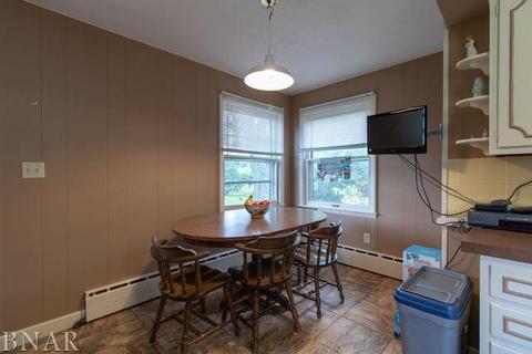 1406 E Washington, Bloomington, IL 61701 photo 11