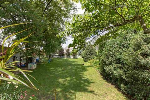 1406 E Washington, Bloomington, IL 61701 photo 41