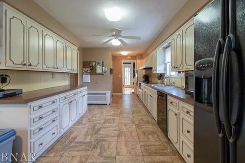 1406 E Washington, Bloomington, IL 61701 photo 10