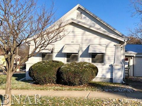 202 S Allin St, Bloomington, IL 61701 photo 2