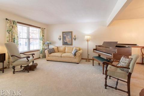 1626 Cheyenne, Normal, IL 61761 photo 6