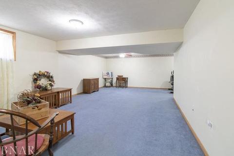 1626 Cheyenne, Normal, IL 61761 photo 32