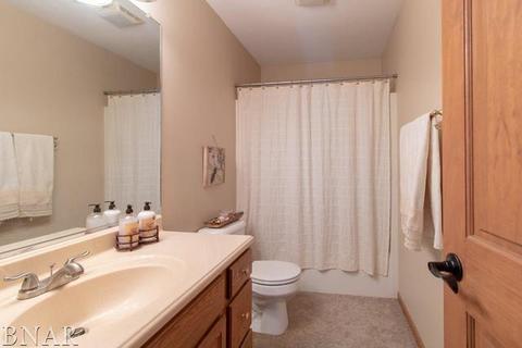 1626 Cheyenne, Normal, IL 61761 photo 31