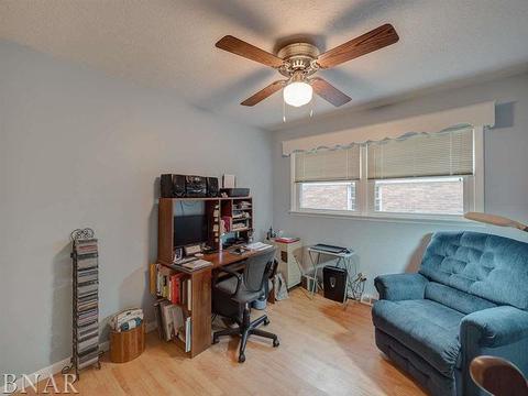 1401 N Walnut, Normal, IL 61761 photo 17