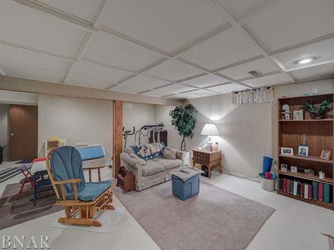 1401 N Walnut, Normal, IL 61761 photo 18