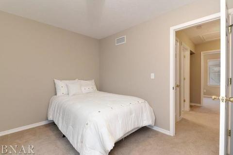 407 N Gridley #E, Bloomington, IL 61701 photo 18