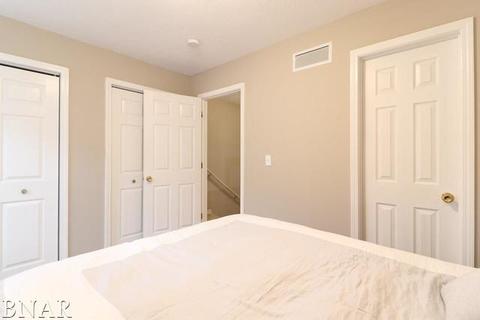 407 N Gridley #E, Bloomington, IL 61701 photo 14