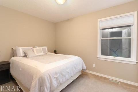 407 N Gridley #E, Bloomington, IL 61701 photo 12
