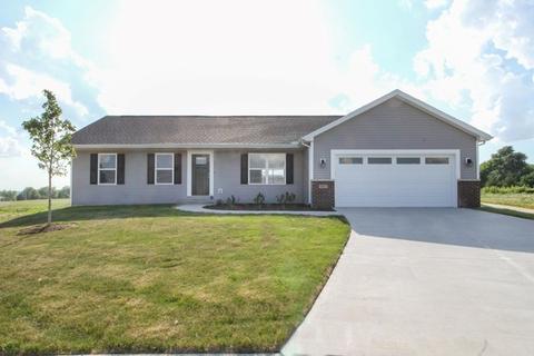 2803 Conlor, Bloomington, IL 61704 photo 1