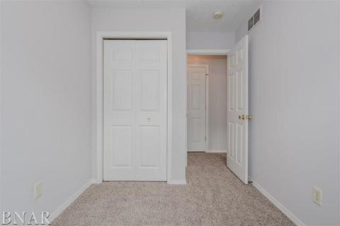 1109 Rader Run, Bloomington, IL 61704 photo 14