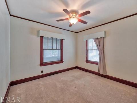 1201 S Linden, Normal, IL 61761 photo 13