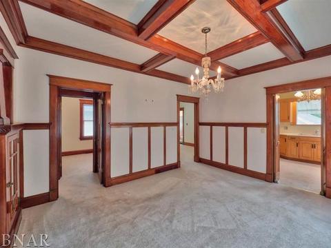 1201 S Linden, Normal, IL 61761 photo 7