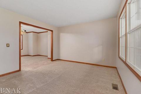 406 Covey Ct, Normal, IL 61761 photo 15