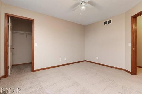 406 Covey Ct, Normal, IL 61761 photo 31