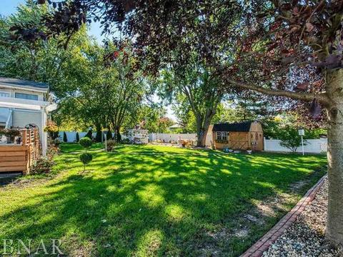 101 Sandra Ln, Normal, IL 61761 photo 6