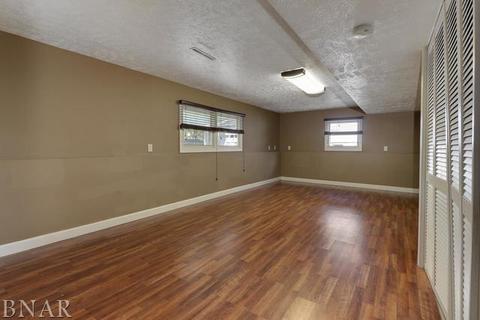 1211 S Oak, Bloomington, IL 61701 photo 14