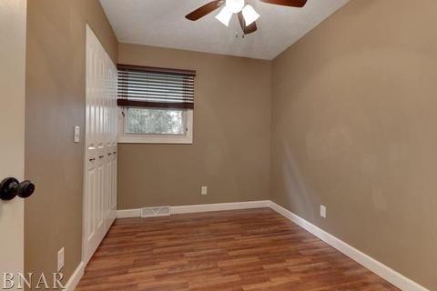 1211 S Oak, Bloomington, IL 61701 photo 19