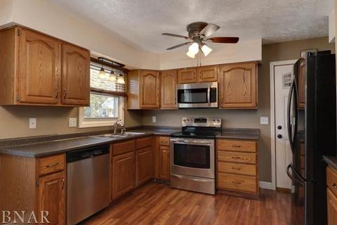 1211 S Oak, Bloomington, IL 61701 photo 10