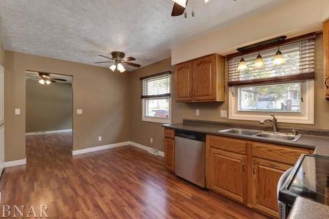 1211 S Oak, Bloomington, IL 61701 photo 11