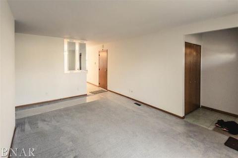 301 Kimberly, Normal, IL 61761 photo 8