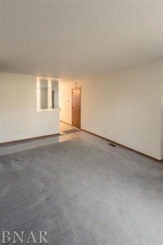 301 Kimberly, Normal, IL 61761 photo 7