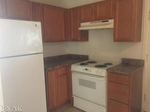 914 N Fell, Normal, IL 61761 photo 4